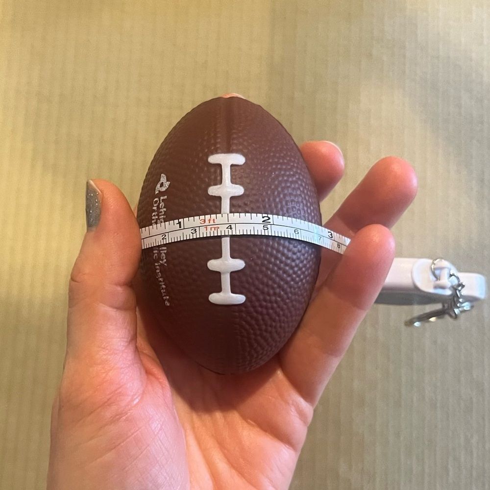 🏈 Football Stress Balls (Set of 3) 🏈 - Picture 10 of 10